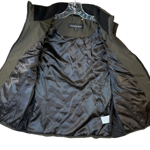 Andrew Marc Green and Black Quilted Zip Vest Womens Size Medium - Picture 6 of 8